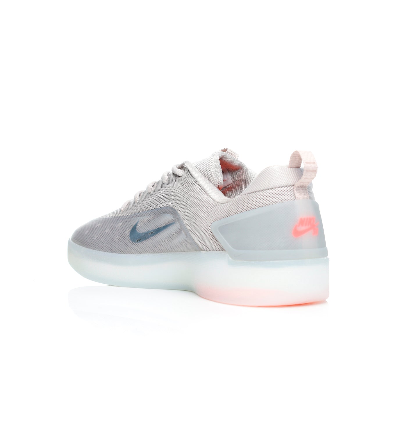 Nyjah 4, College Grey/Mink Brown/Light Silver