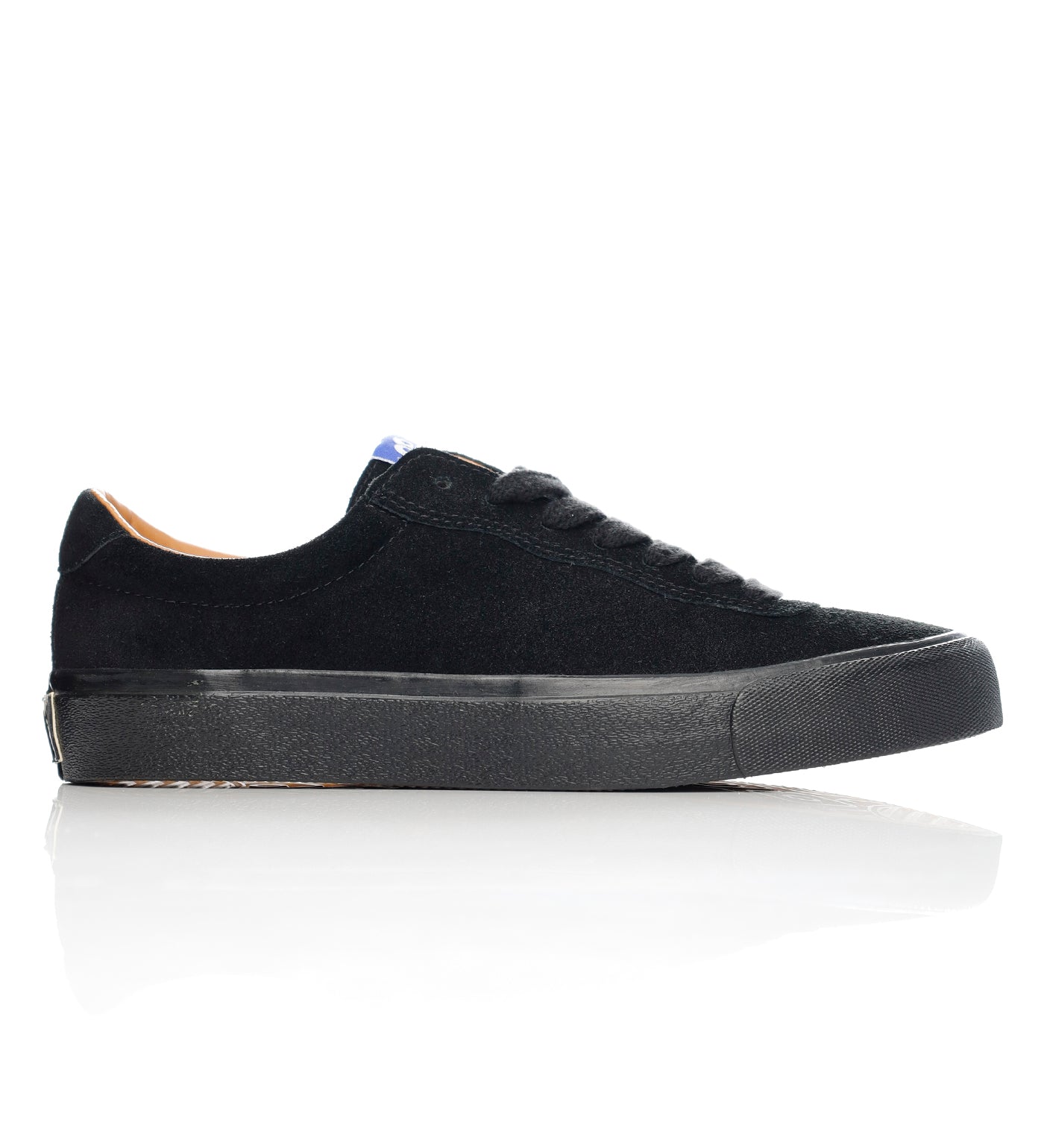VM001 Lo Suede, Black/Black