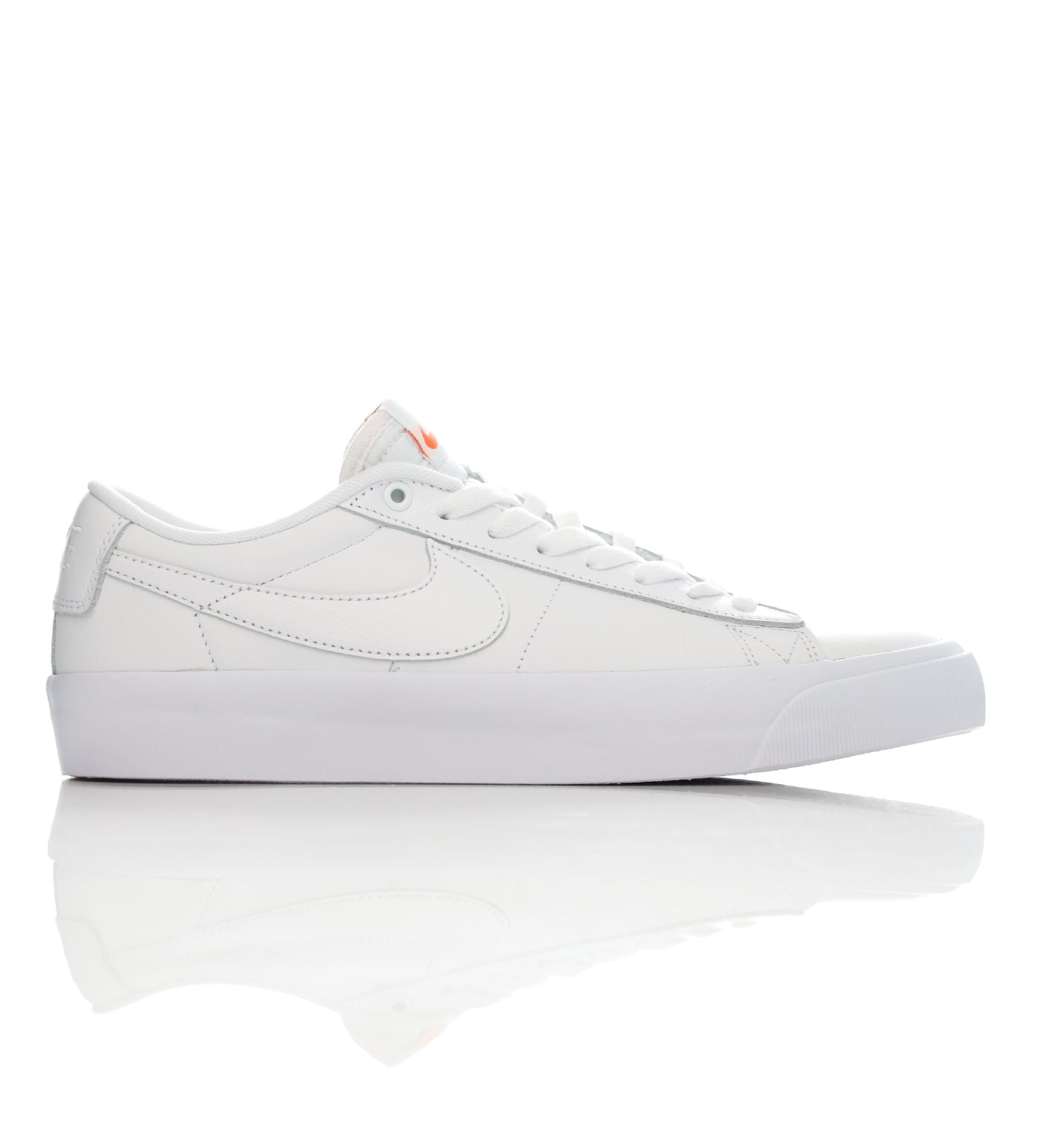 Blazer Low, White/White