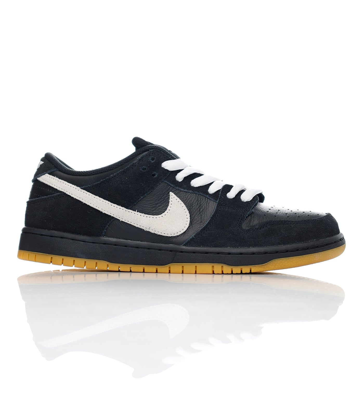 Dunk Low, Black/White/Black/Gum/Light Brown