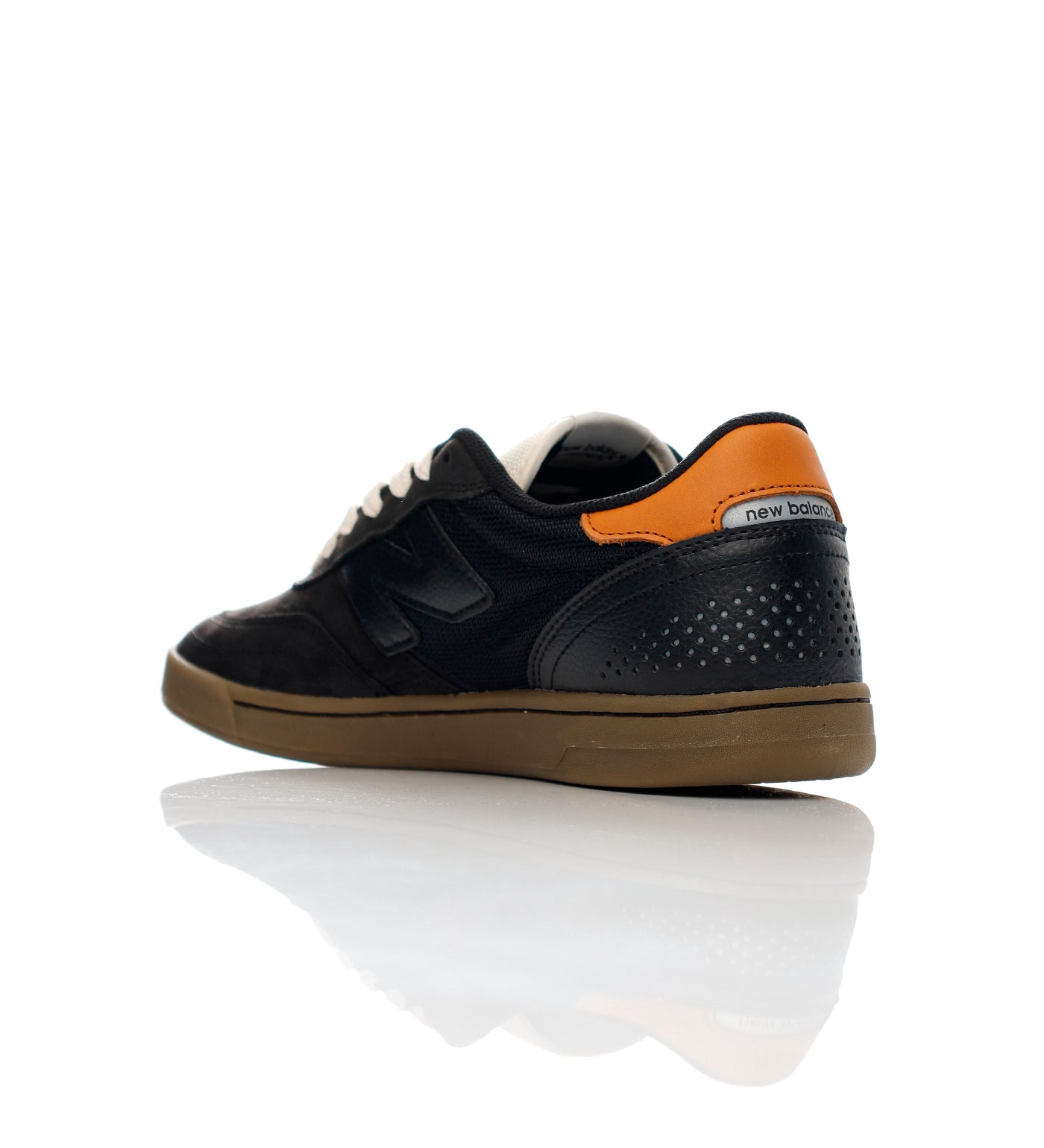 440 V2, Black/Black