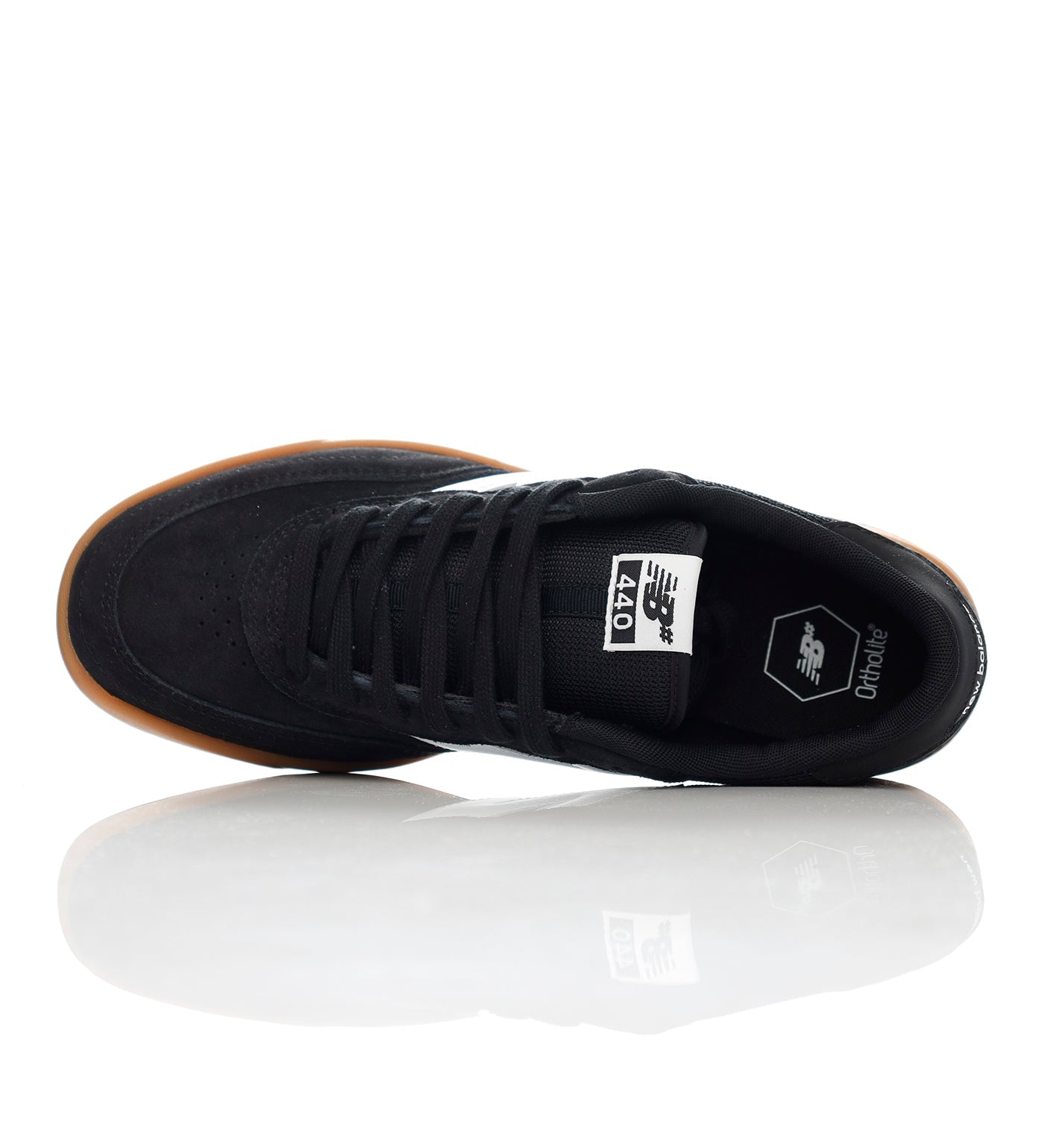 440 v2, Black/White/Gum