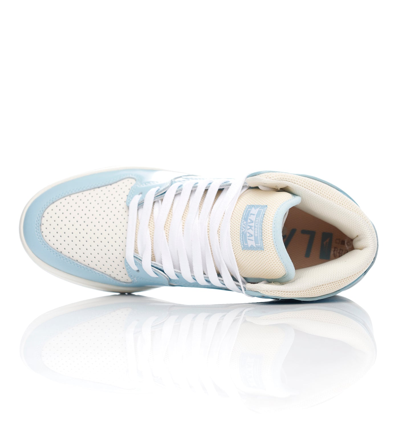 Telford, Light/Blue Cream