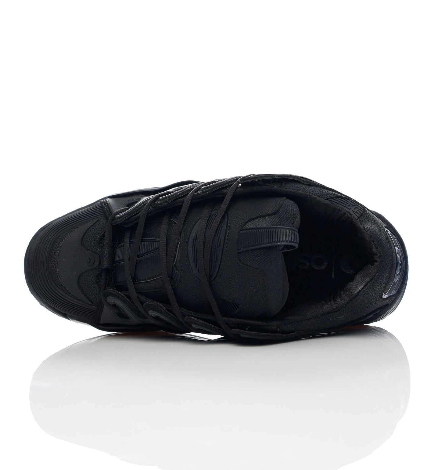 D3 2001, Black/Black/Black