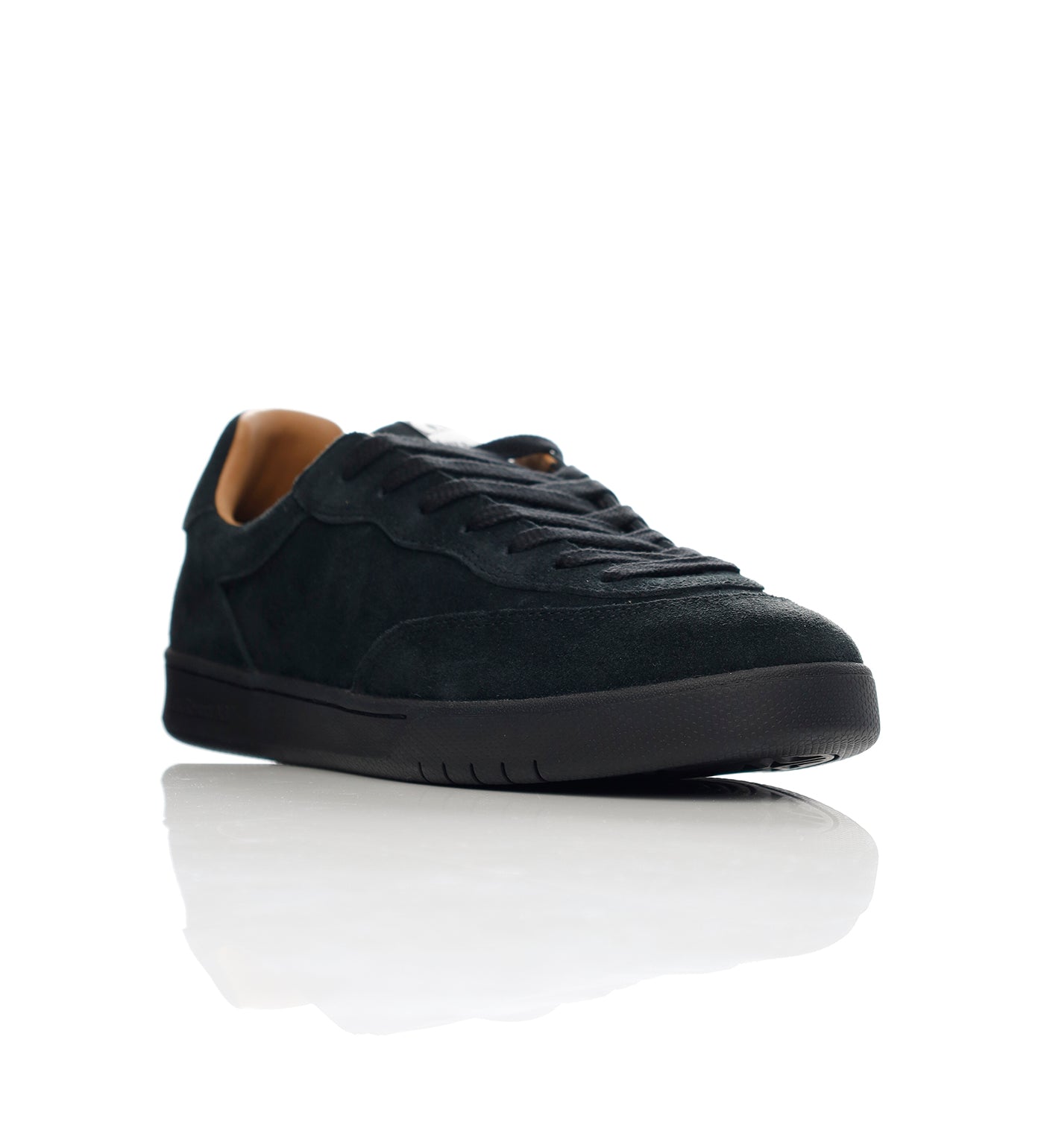 CM001, Black/Black/Black