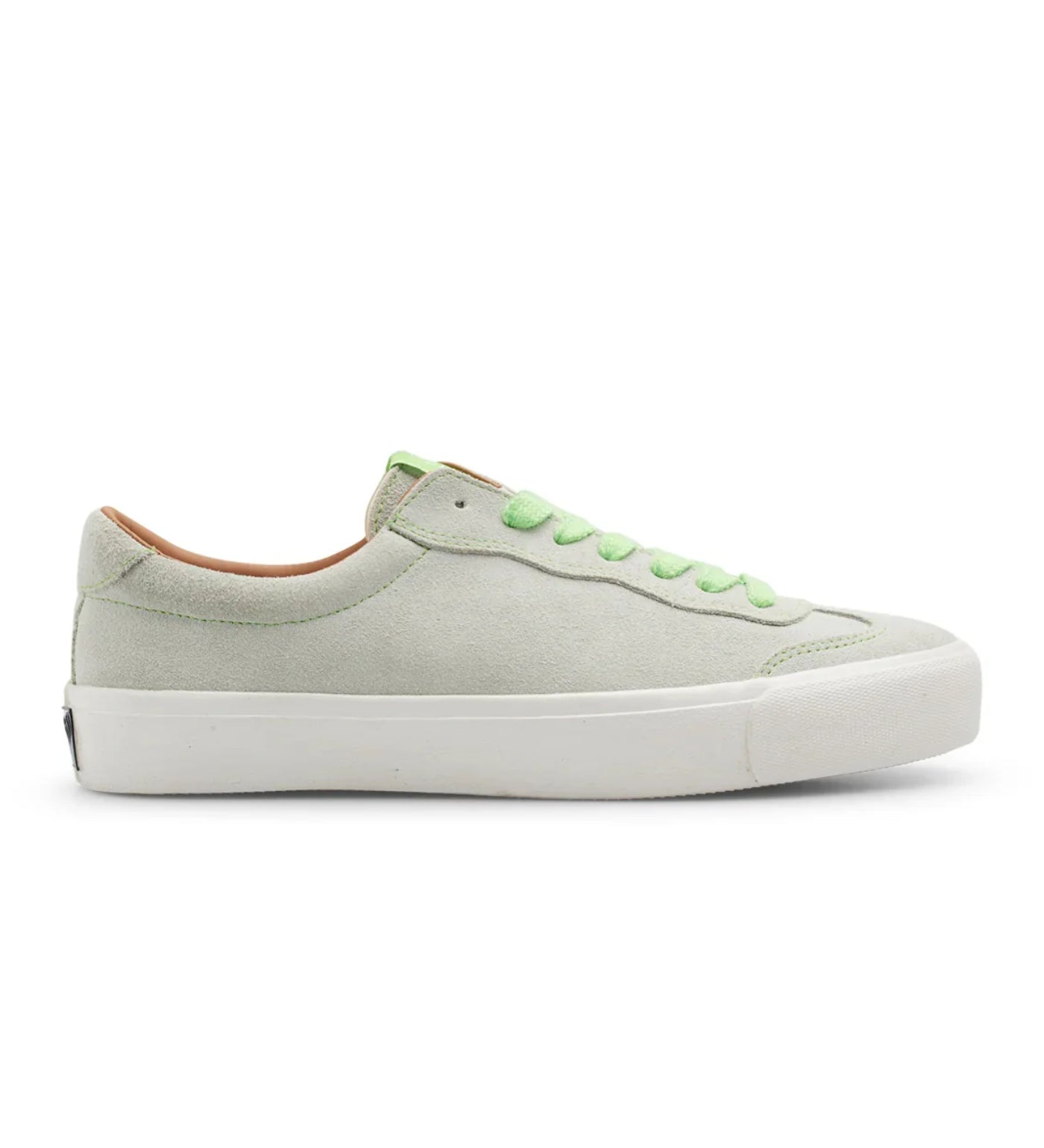 VM004 Millic Lo, Green Tint/White