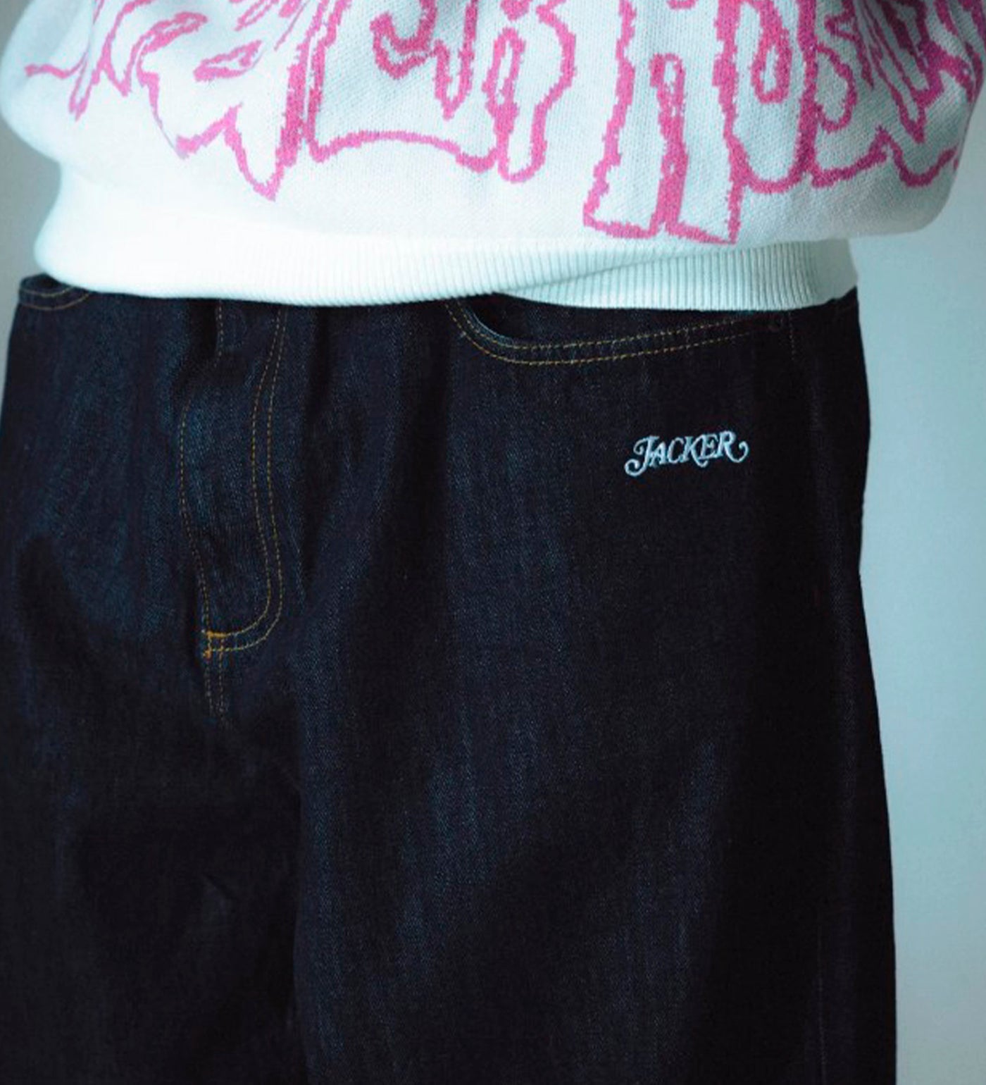 Baggy Classic, Raw