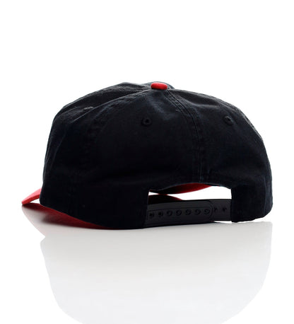 Narc, Black/Red