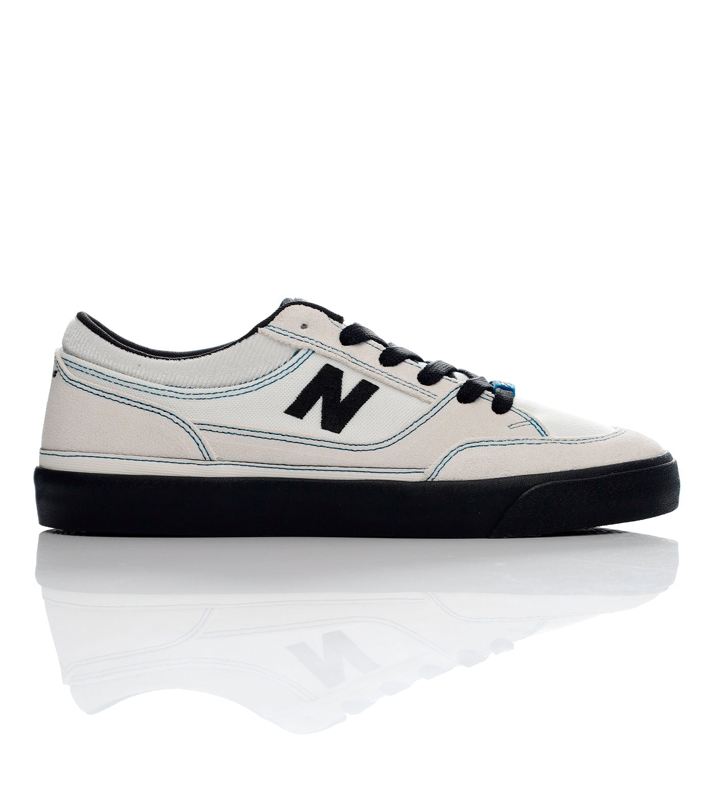 417 Low, White/Black