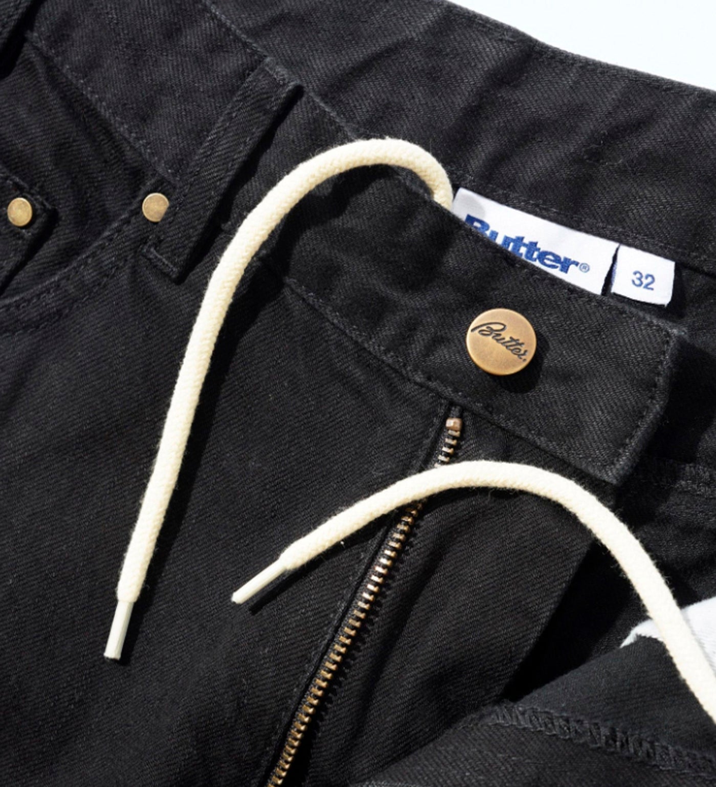 Wide Cut, Flat Black Selvedge