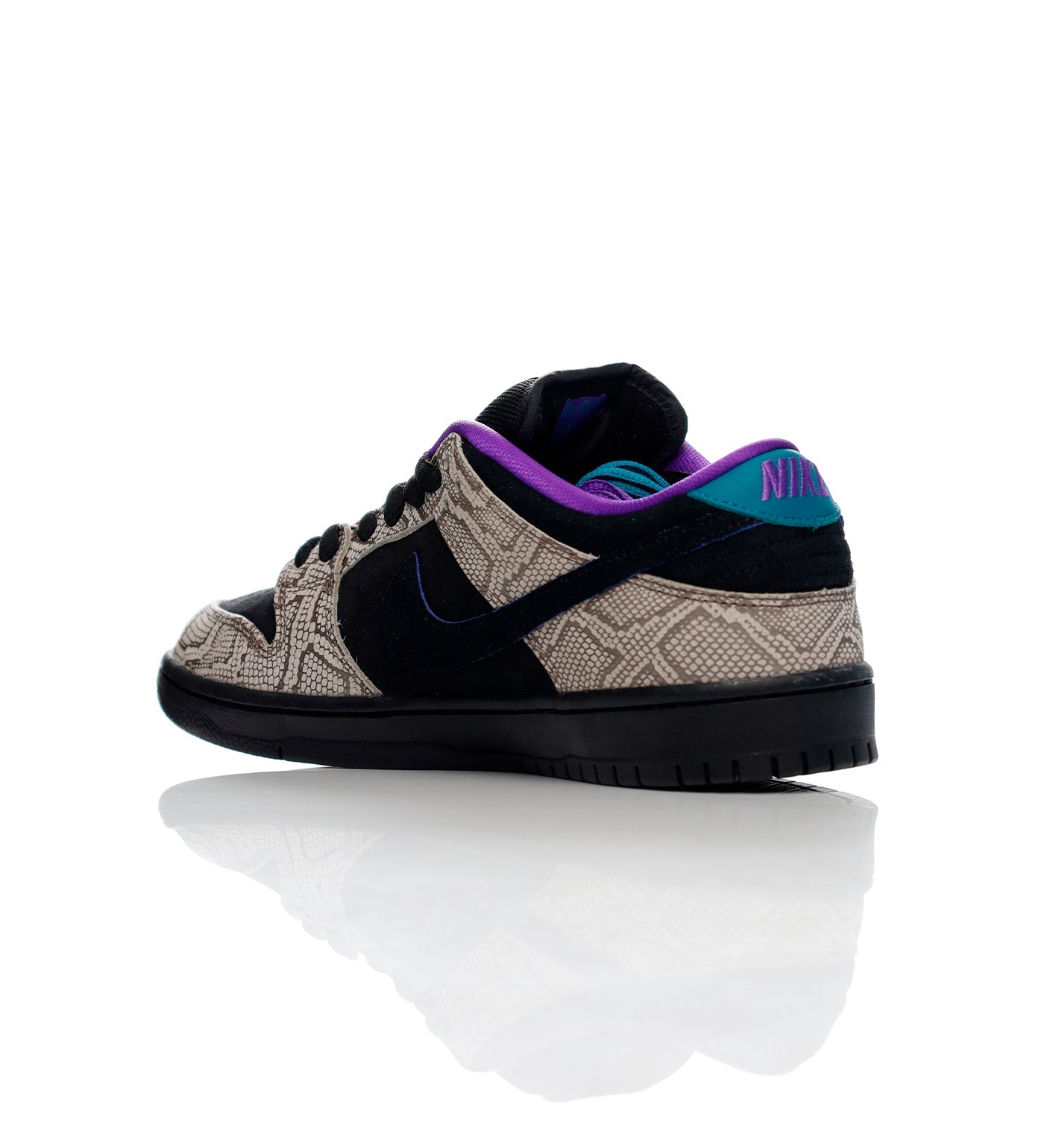 x Dashawn Jordan - Dunk Low Pro, String/Black/Bright Spruce