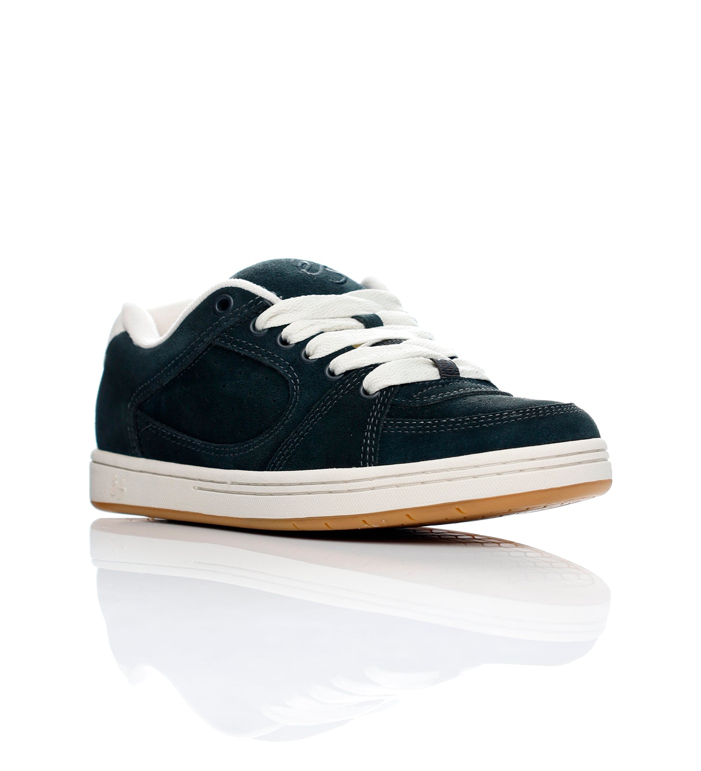 Accel, Black/White