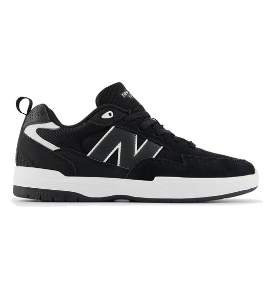 808L, Black/White