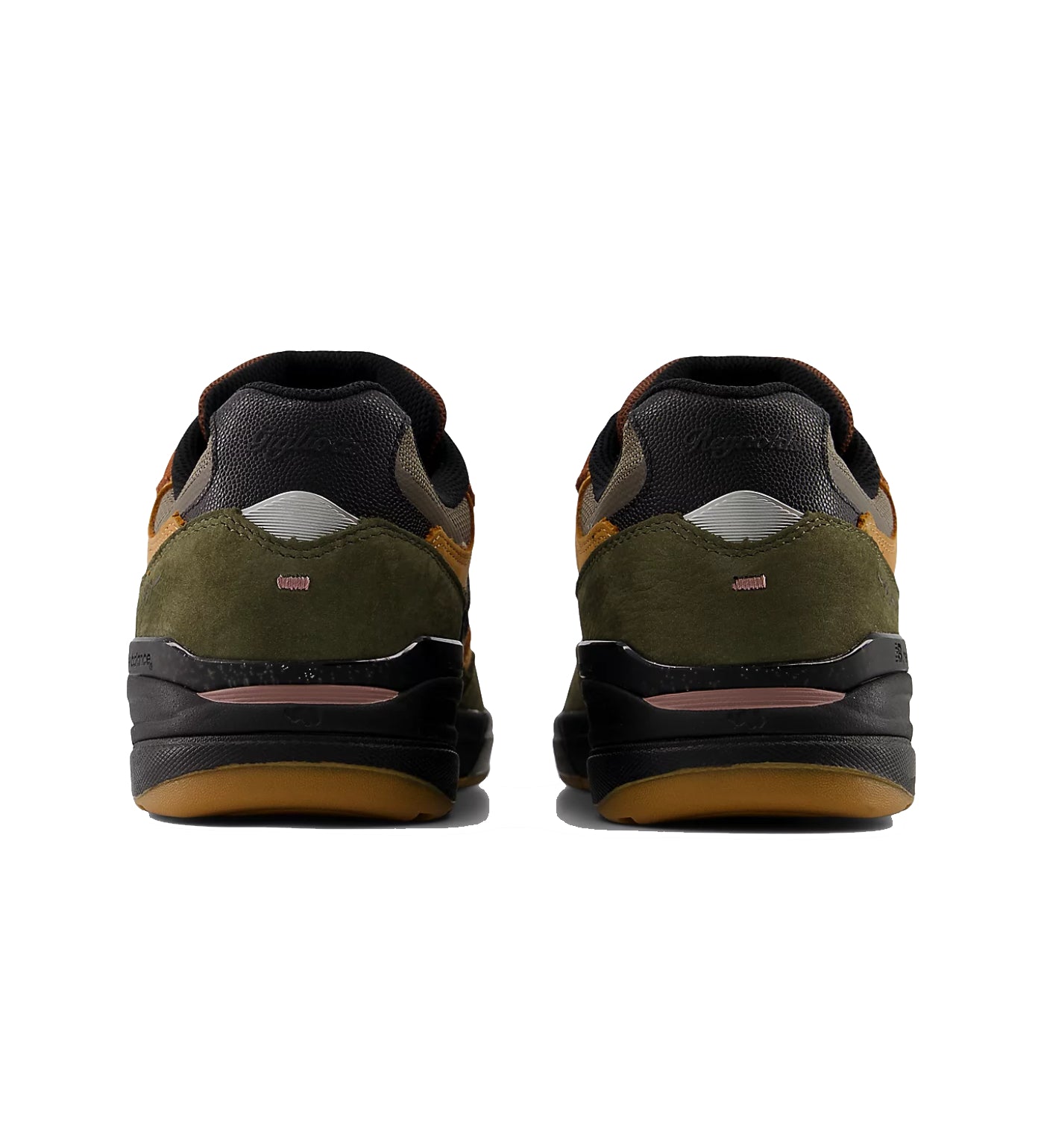 x Mike Gigliotti - Andrew Reynolds 933, True Brown/Candy Pink